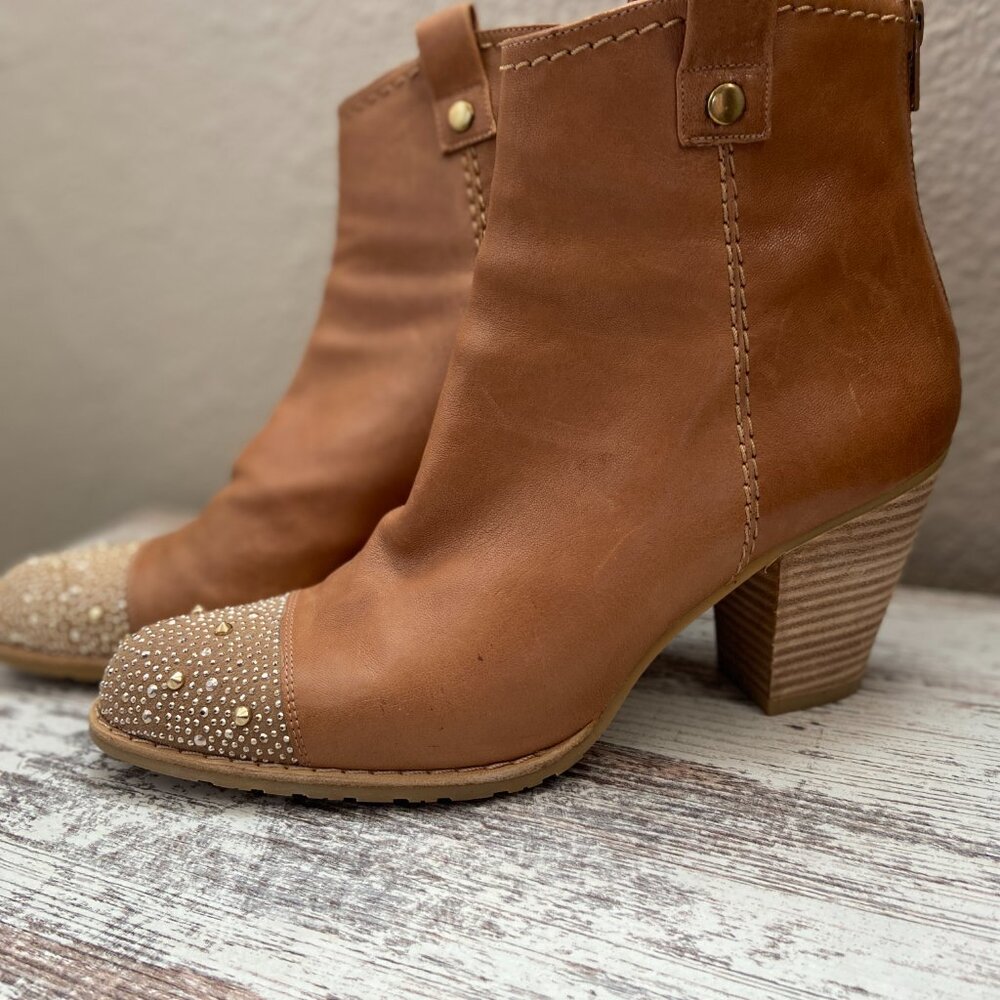 Stuart Weitzman Tan Block Heel Ankle Boot Studded… - image 2